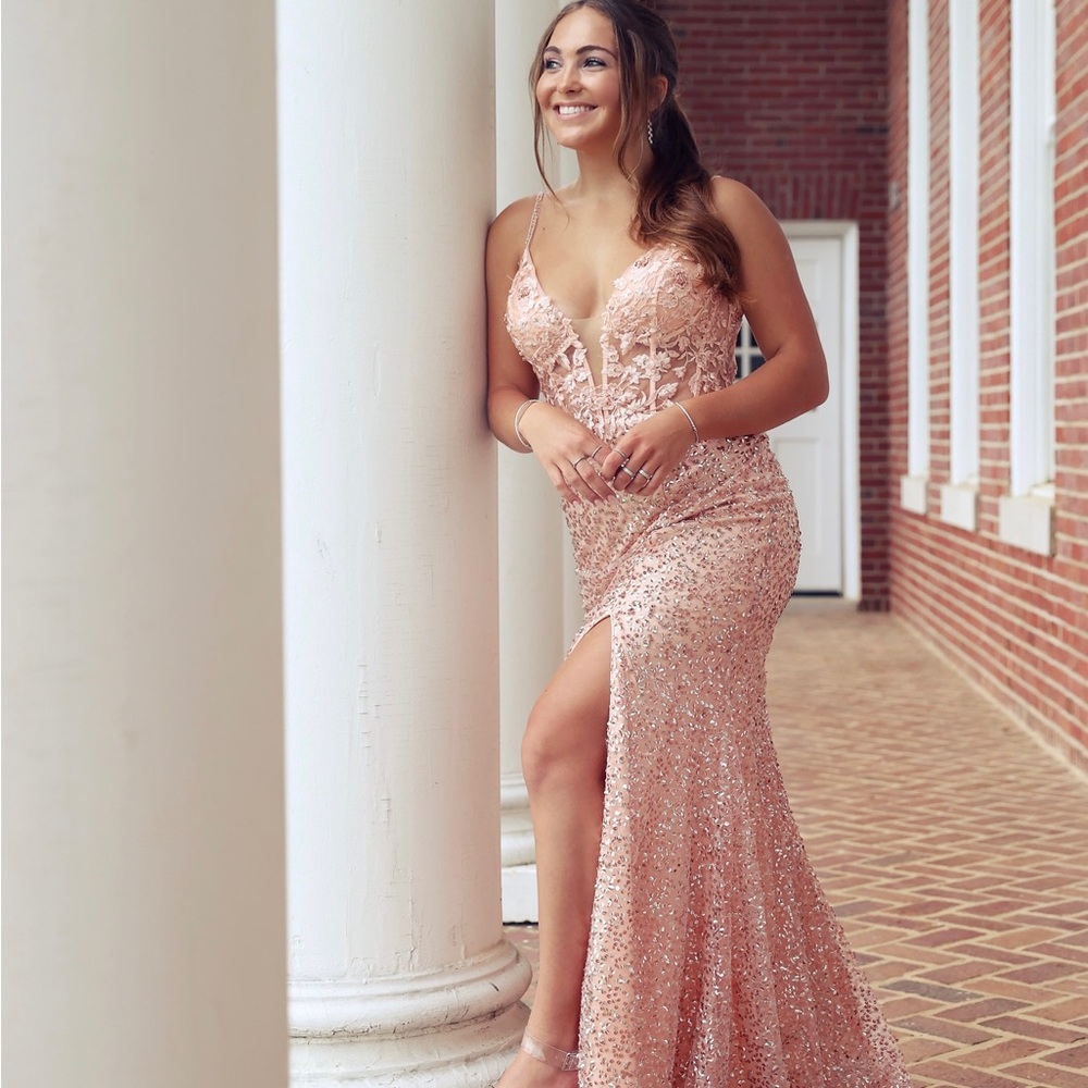 Pink corset prom dress with slit